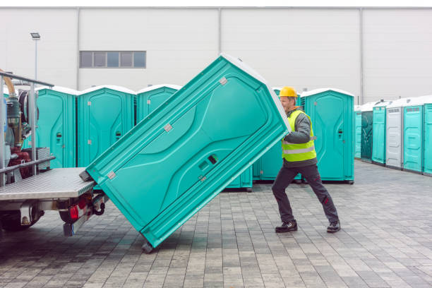 Affordable portable toilet rental in Butler, MO